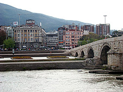 Hlavn� n�m�st�