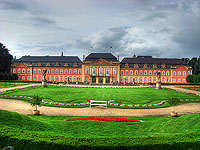 z&aacute;mek Dob�&iacute;&scaron;