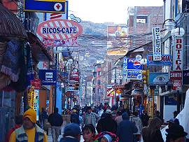 Puno, hlavn&iacute; t�&iacute;da Independencia