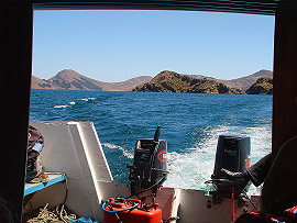 cesta lod&iacute; zp&aacute;tky do Copacabany